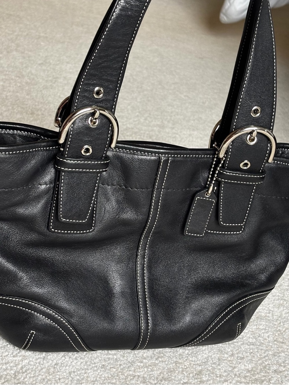 ⭐️Vintage COACH Black Leather Shoulder Handbag with dust bag - Picture 10 of 11